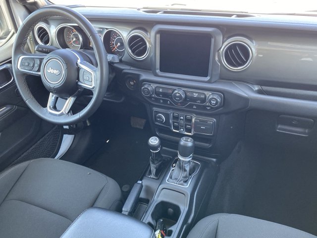 2023 Jeep Wrangler Sahara 4WD