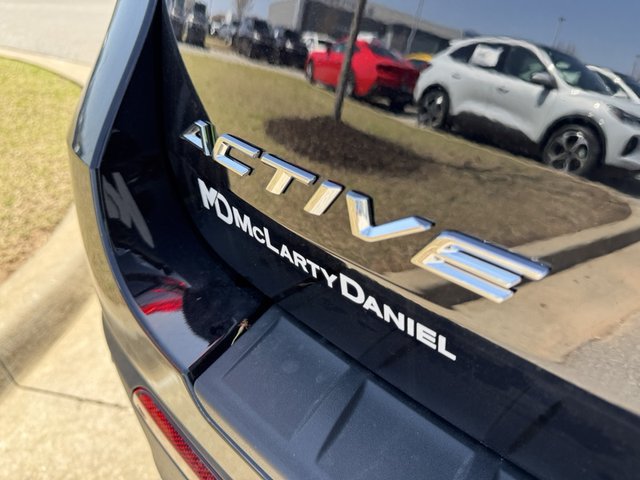 2025 Ford Explorer Active RWD