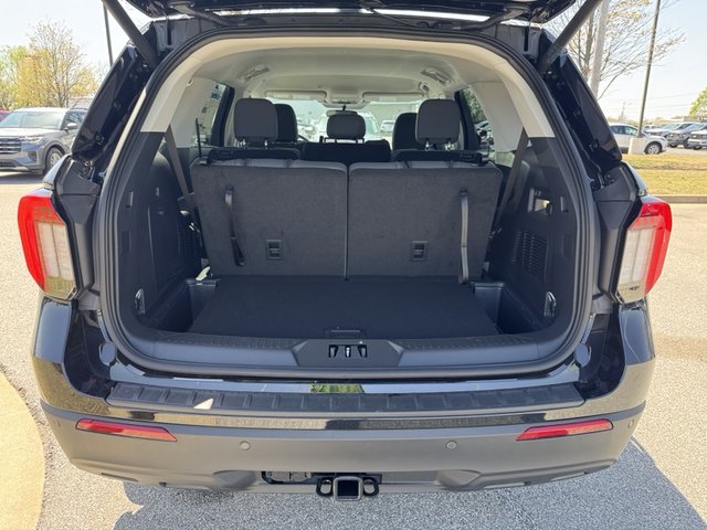 2025 Ford Explorer Active RWD