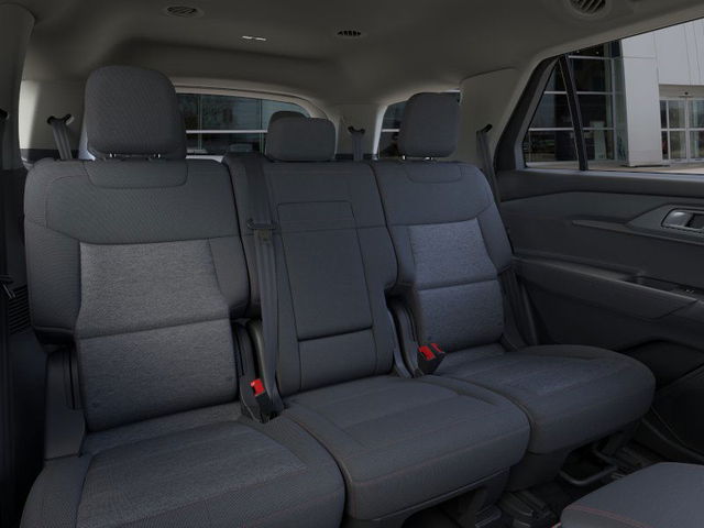 2025 Ford Explorer Active RWD