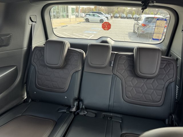 2025 Nissan Armada Platinum 4WD