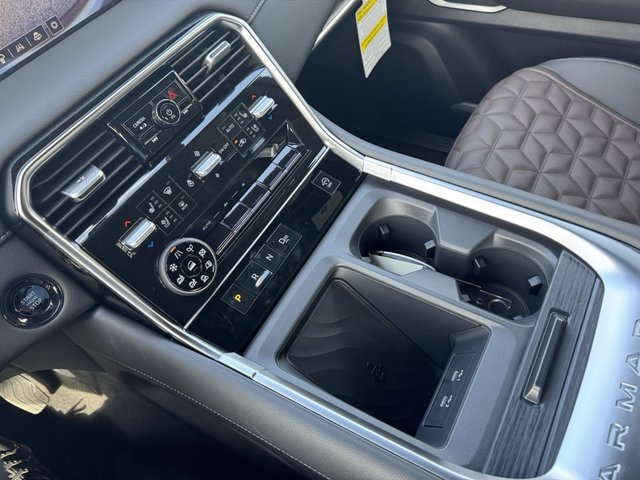 2025 Nissan Armada Platinum 4WD