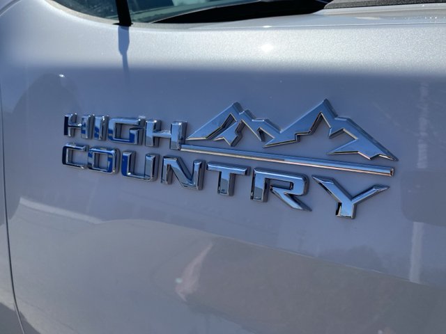 2025 Chevrolet Silverado 3500HD High Country 4WD 172WB
