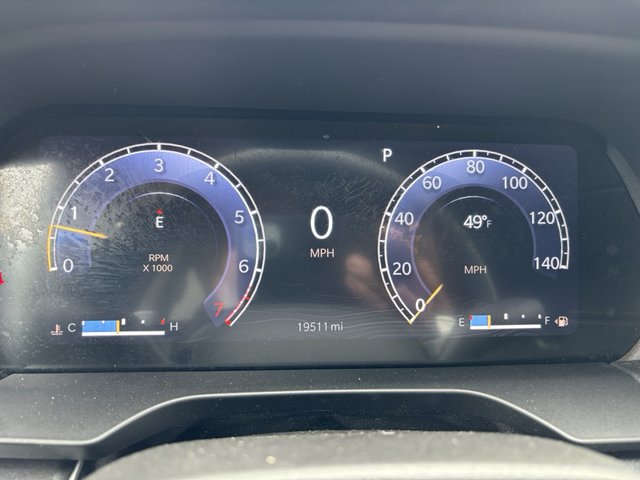 2023 Jeep Grand Cherokee Laredo 4WD L