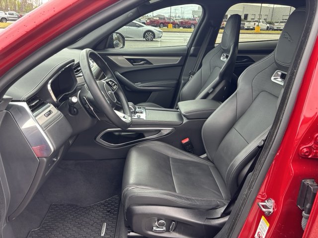 2024 Jaguar F-PACE P250 AWD R-Dynamic S