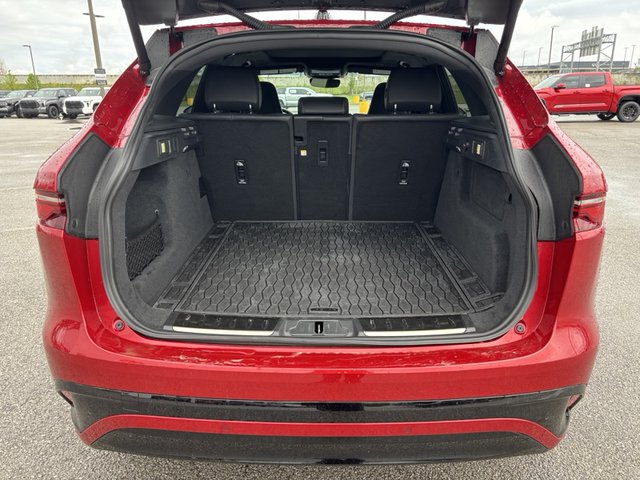 2024 Jaguar F-PACE P250 AWD R-Dynamic S