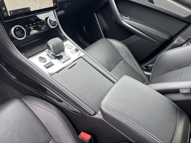 2024 Jaguar F-PACE P250 AWD R-Dynamic S