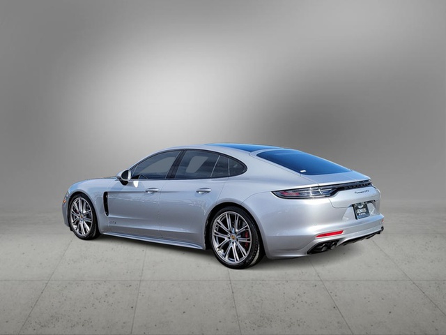 2023 Porsche Panamera GTS AWD