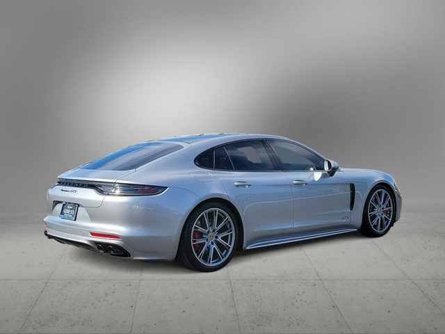 2023 Porsche Panamera GTS AWD