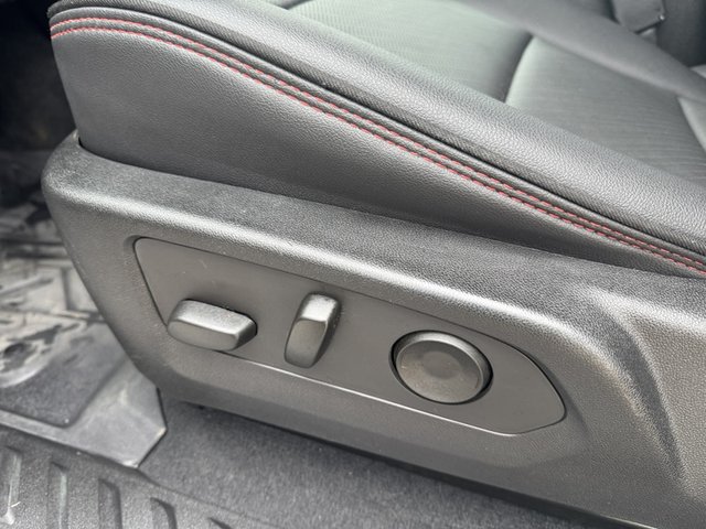 2023 GMC Canyon AT4X 4WD