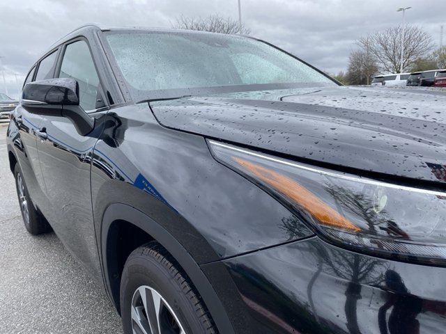 2024 Toyota Highlander LE FWD