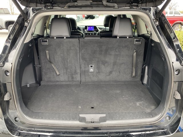 2024 Toyota Highlander LE FWD