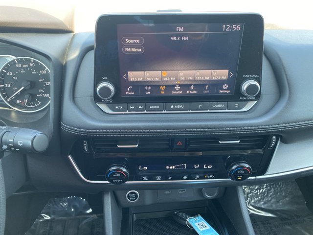 2021 Nissan Rogue SV FWD