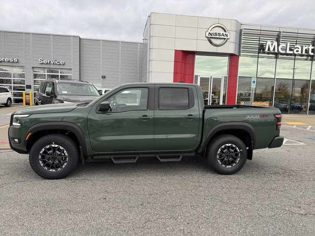 2025 Nissan Frontier PRO-4X 4WD
