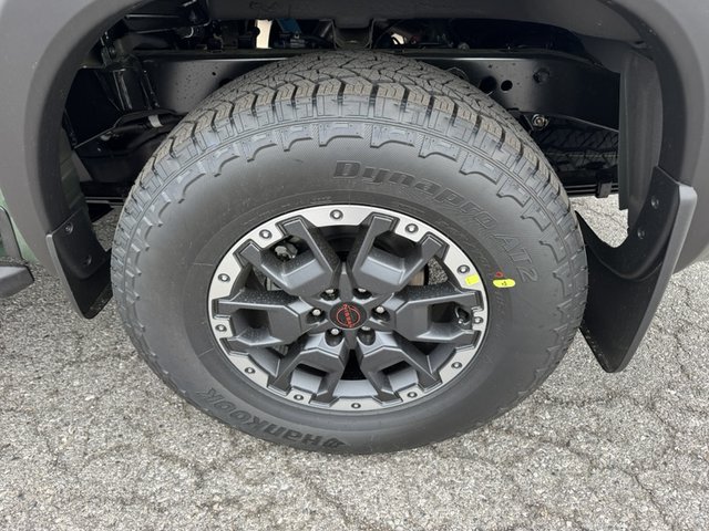 2025 Nissan Frontier PRO-4X 4WD