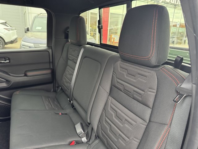 2025 Nissan Frontier PRO-4X 4WD