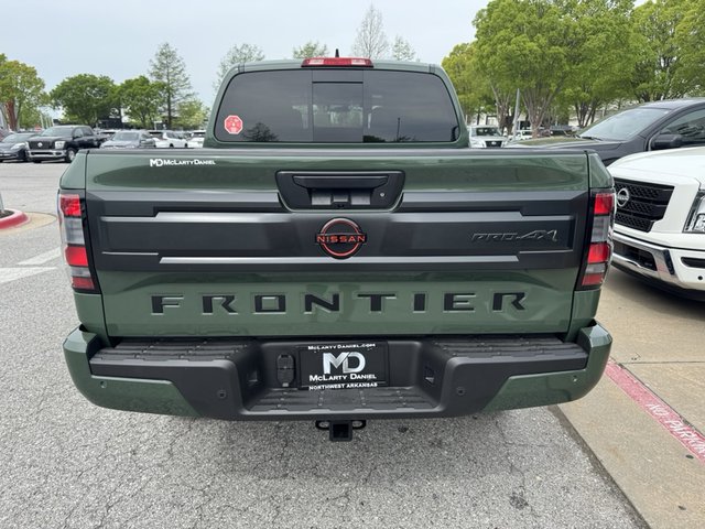 2025 Nissan Frontier PRO-4X 4WD
