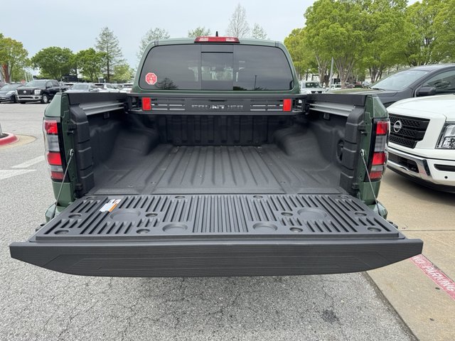 2025 Nissan Frontier PRO-4X 4WD