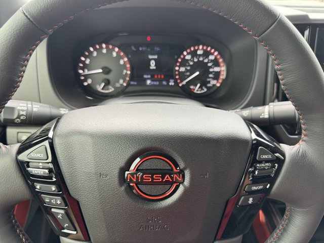 2025 Nissan Frontier PRO-4X 4WD