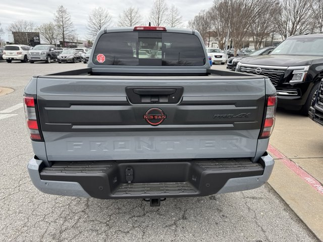 2025 Nissan Frontier PRO-4X 4WD