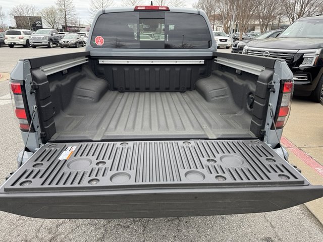 2025 Nissan Frontier PRO-4X 4WD