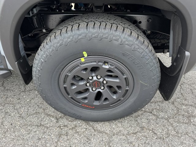 2025 Nissan Frontier PRO-4X 4WD