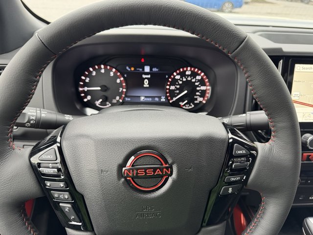 2025 Nissan Frontier PRO-4X 4WD