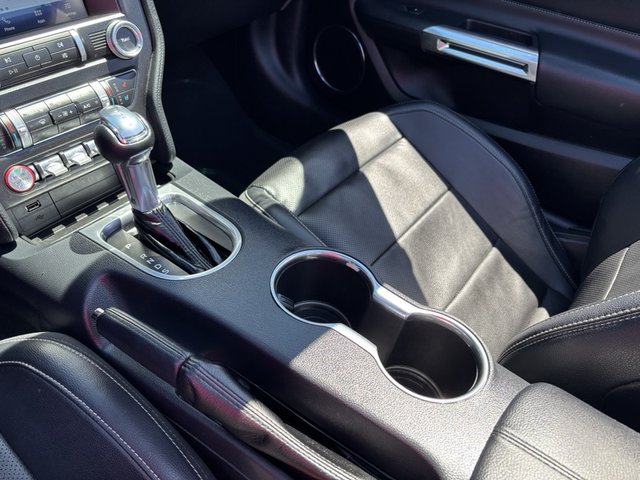2022 Ford Mustang EcoBoost