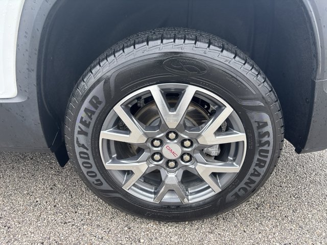 2023 GMC Acadia SLT FWD