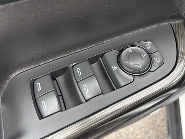 2023 GMC Acadia SLT FWD