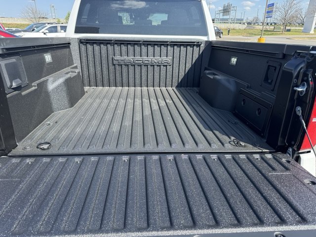 2025 Toyota Tacoma TRD Sport 4WD 5ft Bed Hybrid