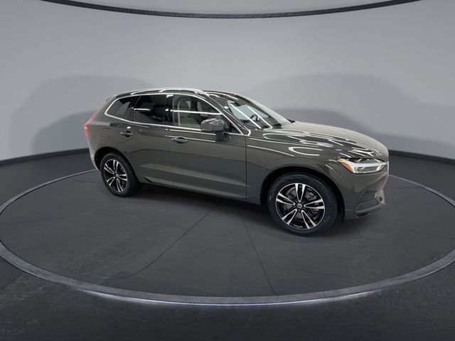 2018 Volvo XC60 T6 Momentum