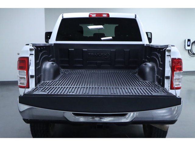 2023 Ram 2500 Big Horn 4WD 6ft4 Box
