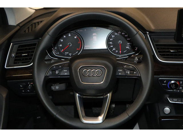 2020 Audi Q5 Premium 45 TFSI quattro