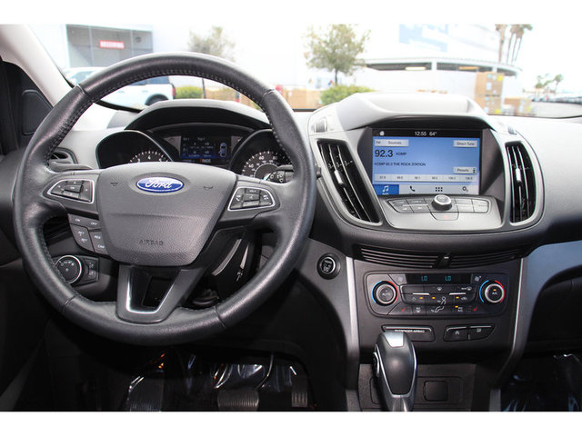 2019 Ford Escape SEL FWD