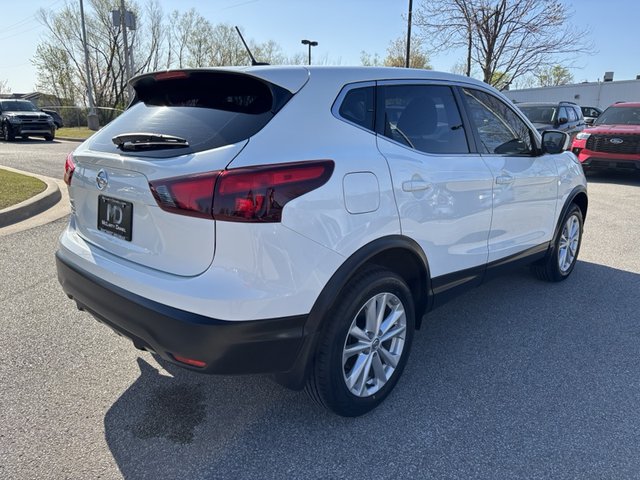 2018 Nissan Rogue Sport 2018.5 SFWD