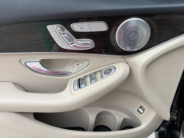 2016 Mercedes-Benz GLC-Class GLC300 RWD
