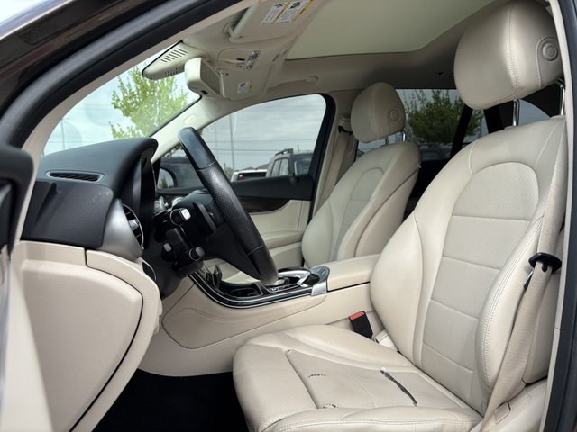 2016 Mercedes-Benz GLC-Class GLC300 RWD