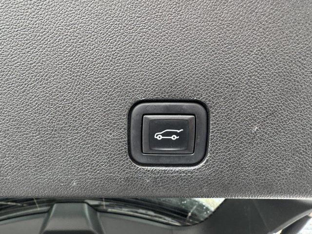 2023 Cadillac XT6 Premium Luxury FWD