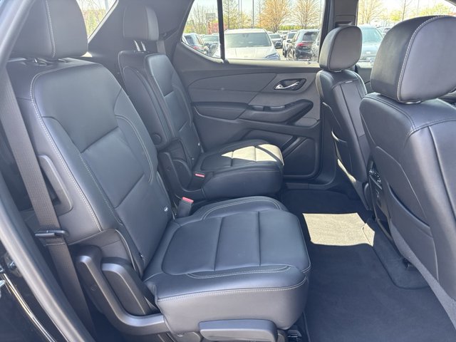 2022 Chevrolet Traverse LT Leather AWD