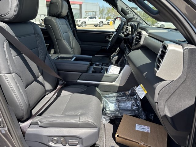 2025 Toyota Tundra Limited 4WD 5.5ft Bed