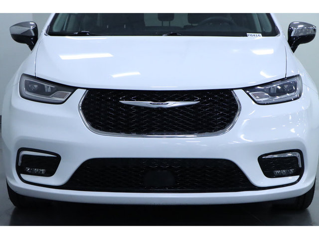 2023 Chrysler Pacifica Limited FWD Hybrid