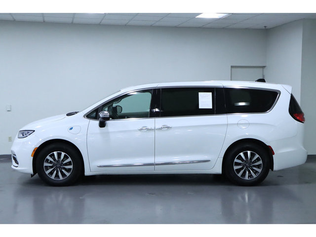 2023 Chrysler Pacifica Limited FWD Hybrid
