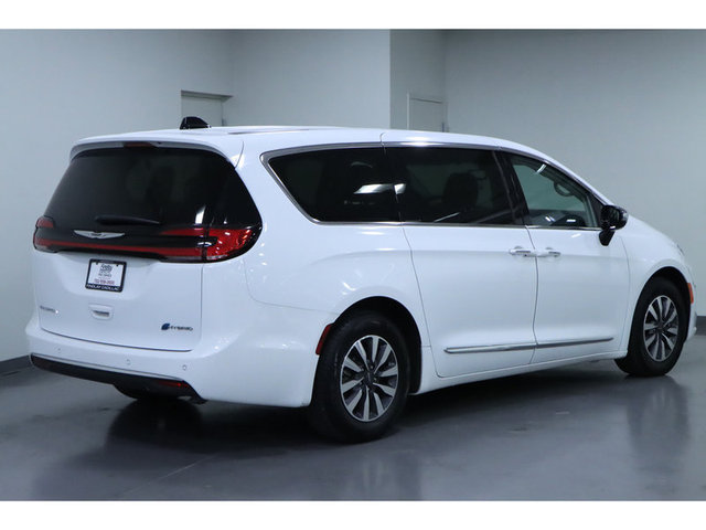 2023 Chrysler Pacifica Limited FWD Hybrid