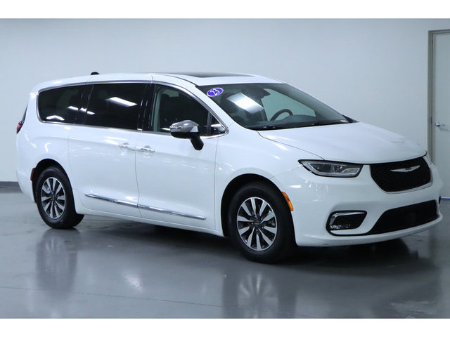 2023 Chrysler Pacifica Limited FWD Hybrid