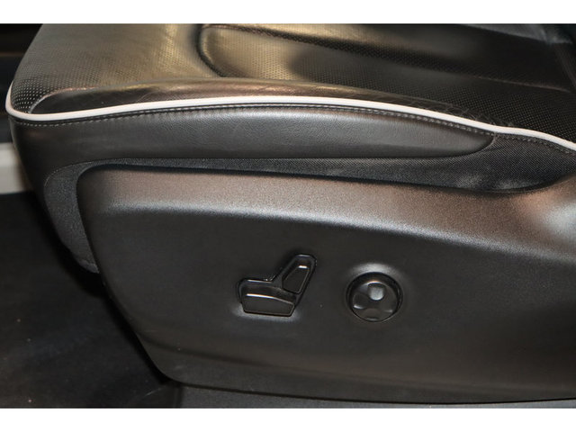 2023 Chrysler Pacifica Limited FWD Hybrid
