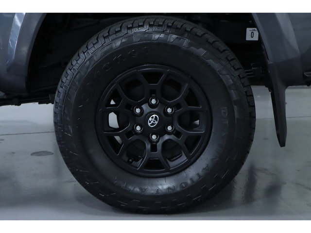 2022 Toyota Tacoma SR5 2WD