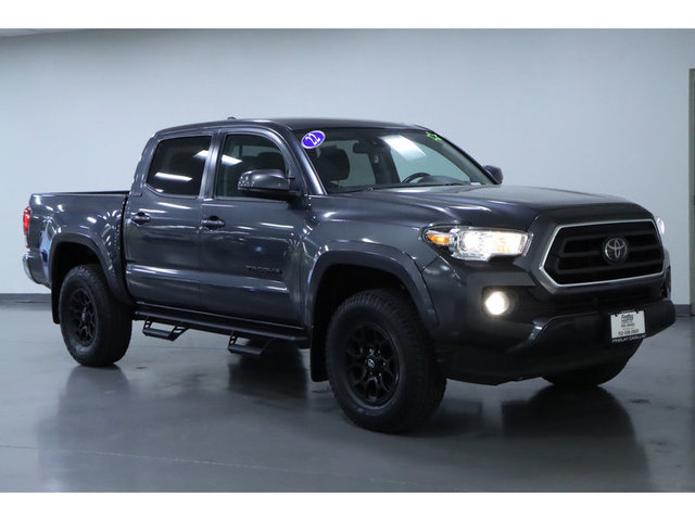 2022 Toyota Tacoma SR5 2WD