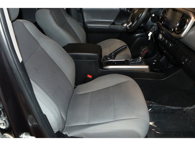 2022 Toyota Tacoma SR5 2WD