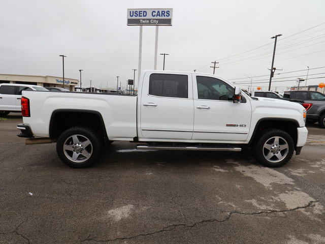 2017 GMC Sierra 2500HD SLT 4WD 153WB